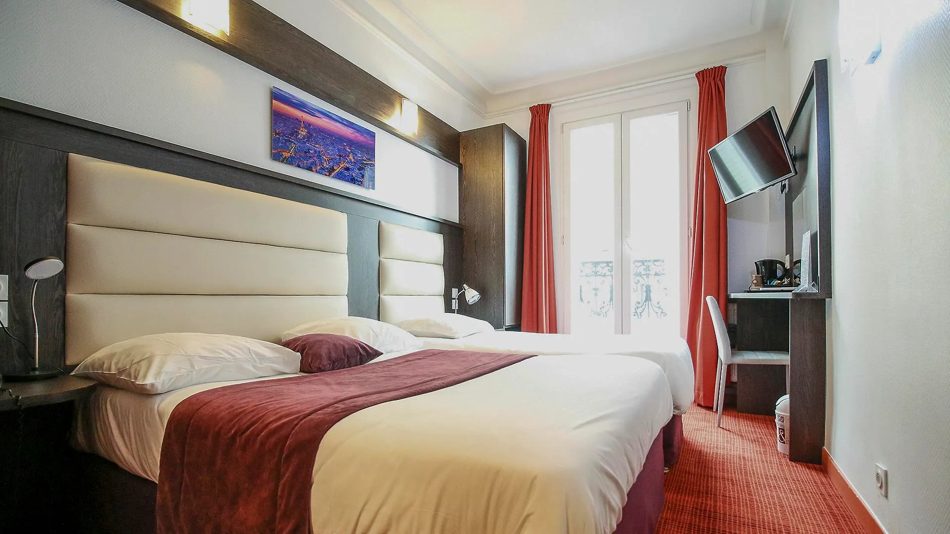 Parc Hotel 3*