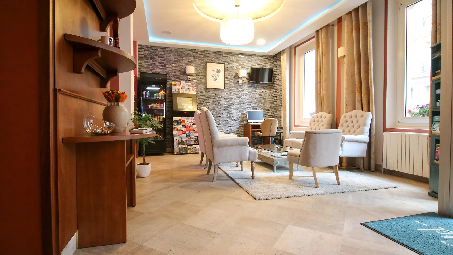 Parc Hotel 3*