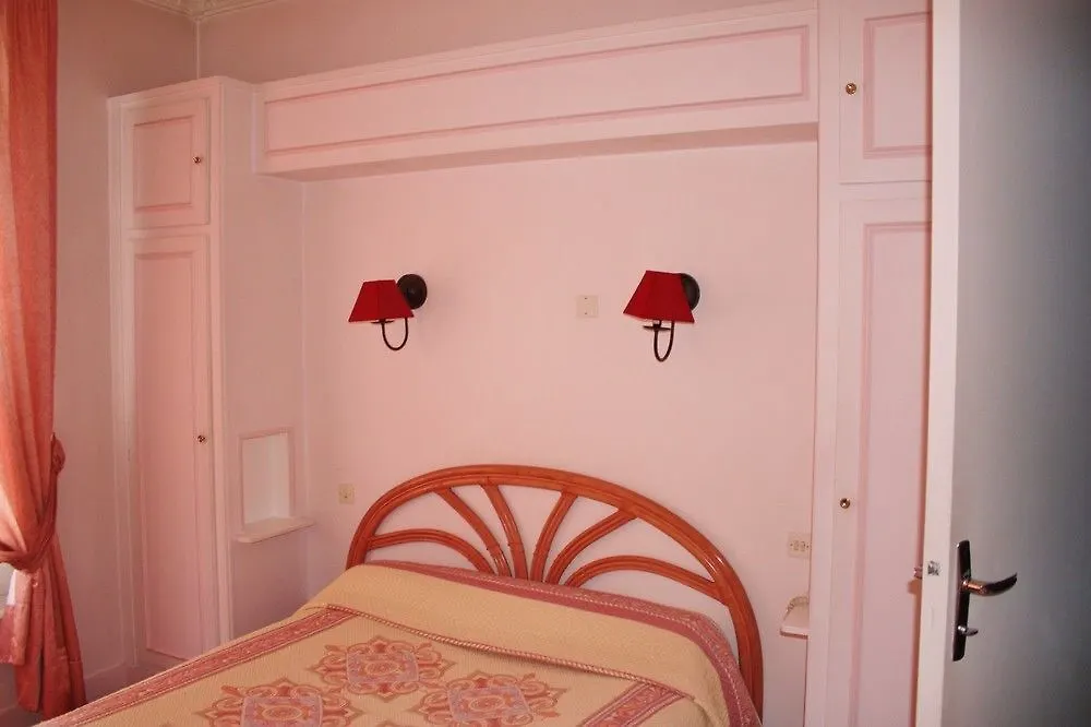 Parc 3* Paris